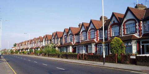 Numbers_341_to_385_Lordship_Lane_N17